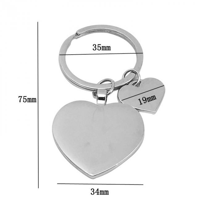 注文のバレンタイン デーの記念品の金属のキーホルダーは中心の形亜鉛合金のkeychainをカスタマイズした